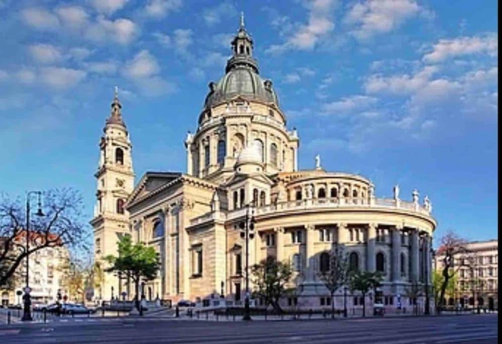 D3 Basilica Luxury Spacious Free Parking For 1 Car Budapest Eksteriør billede